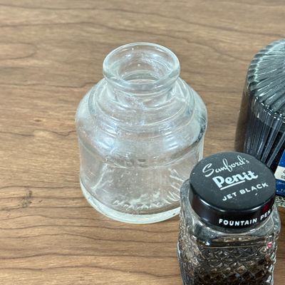 LOT 133F: Vintage Ink Wells, Jars of Ink & Fountain Pen