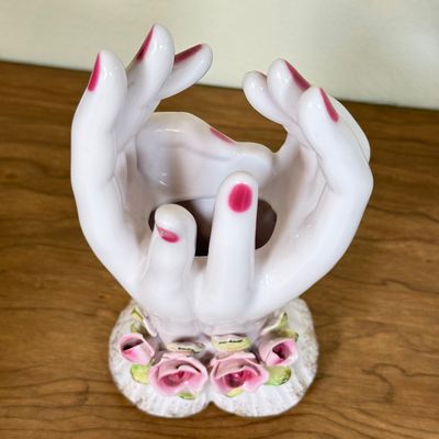 LOT 38F: Vintage Lefton China Lady Hand Vase & Glamour Girl Lady Head Planter