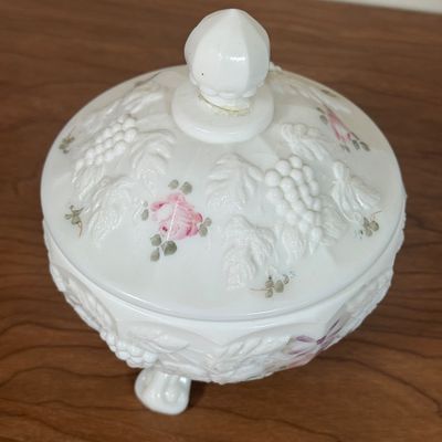 LOT 20F: 1950s/60s Westmoreland Hand Painted Milk Glass: Footed Round Trinket Dish & Square Pedestal "Wedding Cake"...