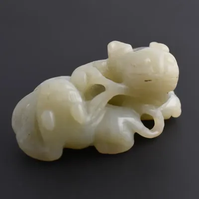 Chinese Pale Jade Foo Lion Carving