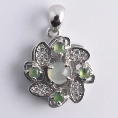 Chalcedony Sterling Silver Pinwheel Pendant