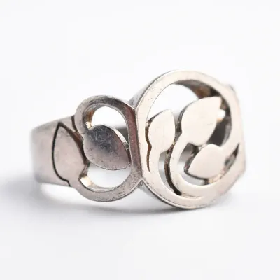 Sterling Silver Leaf Ring