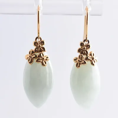 14K Yellow Gold Jadeite Dangle Earrings