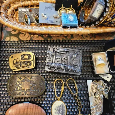 Sale Photo Thumbnail #26
