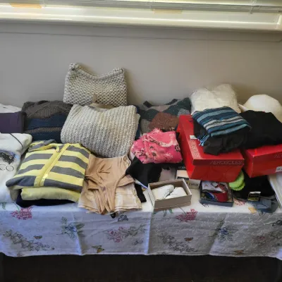Sale Photo Thumbnail #182