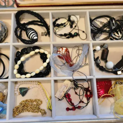 Sale Photo Thumbnail #62