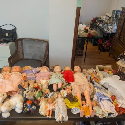 Estate sale photo