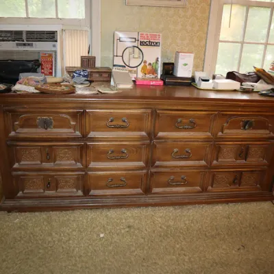 Sale Photo Thumbnail #127