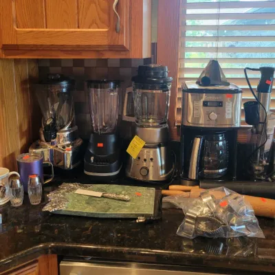 Multiple Blenders and Coffee maker 