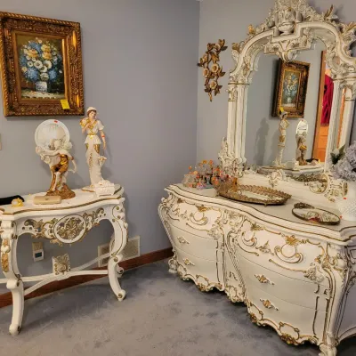 White & Gold Rocco Style 5 piece bedroom set 