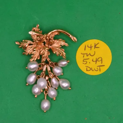 14k Pearl Broach 