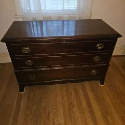 Small Wooden Chest Of Drawers