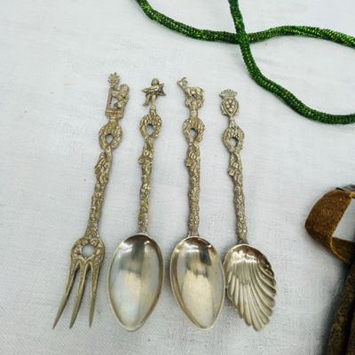 Lot 137 Vintage lot