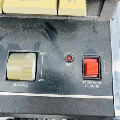 Lot 33 Sony dictograph machine