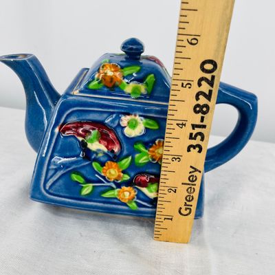 Lot 42 Japan teapot