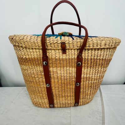 Lot 62 Mexico woven bag