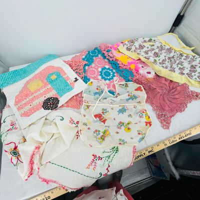 Lot 136 Assorted Linens
