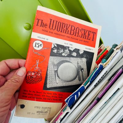 Lot 79 Vintage organizer full of patterns