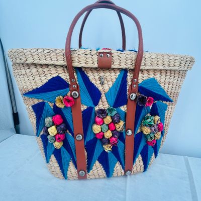Lot 62 Mexico woven bag