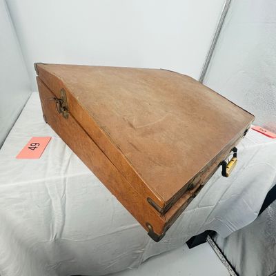 Lot 49 Sylvania TV & other Tubes and case