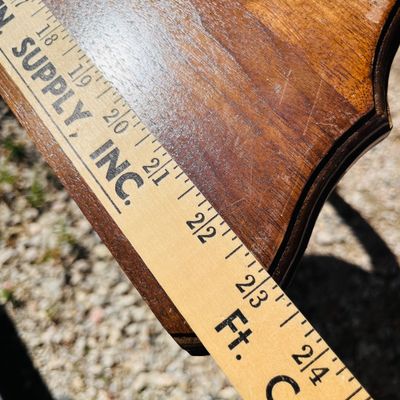 Lot 67 Vintage 1/2 table