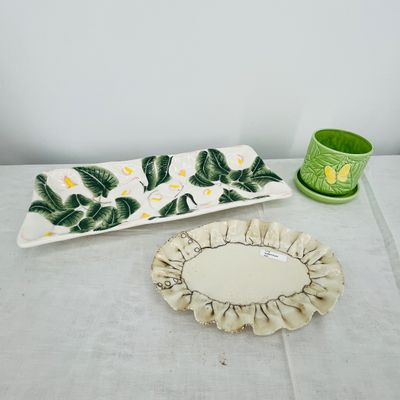 Lot 129 Ceramic items