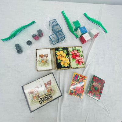 Lot 69 Vintage cards & gaming items