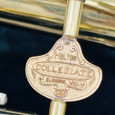 Lot 56 Holton Collegiate Trumpet