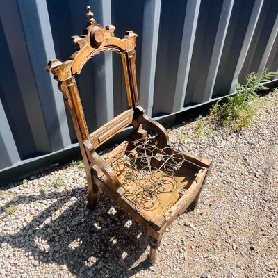 Lot 66 Vintage Eastlake Side chair