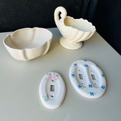 Lot 143 White ceramics