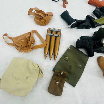 Lot 89 GI JOE Shoes & bags