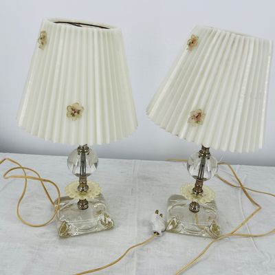 Lot 30 Crystal Lamps w/ plastic pleated shades