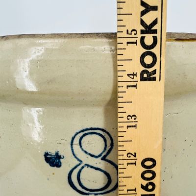 Lot 24 8 gallon crock