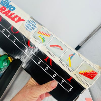 Lot 70 Domino Rally