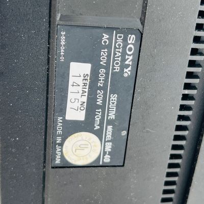 Lot 33 Sony dictograph machine