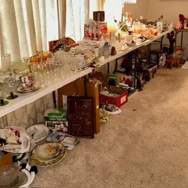 Estate sale photo
