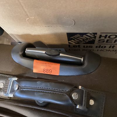 Sale Photo Thumbnail #682