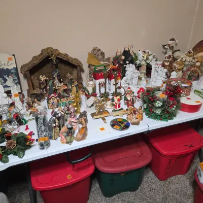 Sale Photo Thumbnail #102