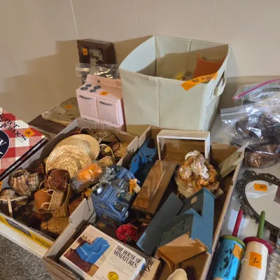 Sale Photo Thumbnail #77