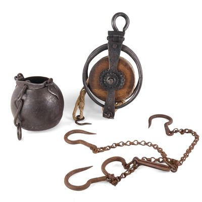 Sale Photo Thumbnail #217: Vintage Wood and Iron Pulley