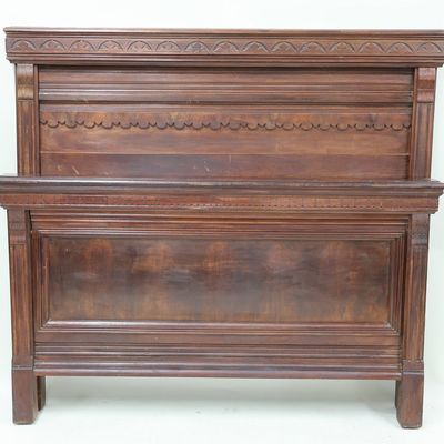 Sale Photo Thumbnail #131: Antique Eastlake Victorian Full Size Walnut Bed