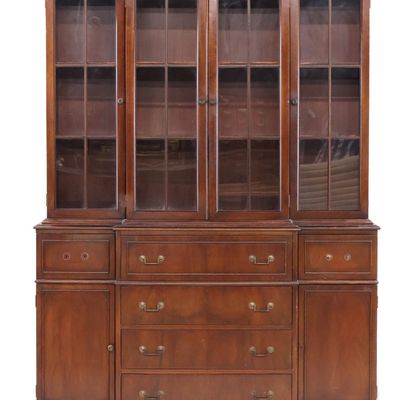 Sale Photo Thumbnail #88: Georgian Style Mahogany Breakfront