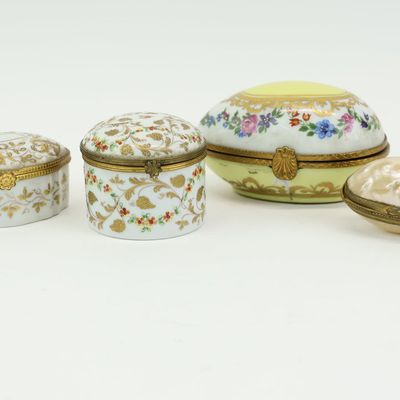 Sale Photo Thumbnail #300: Group of Three Gilt Limoges French Dresser Boxes