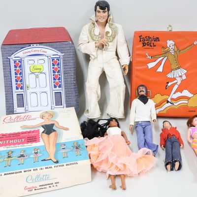 Sale Photo Thumbnail #358: Vintage Group of Assorted Dolls