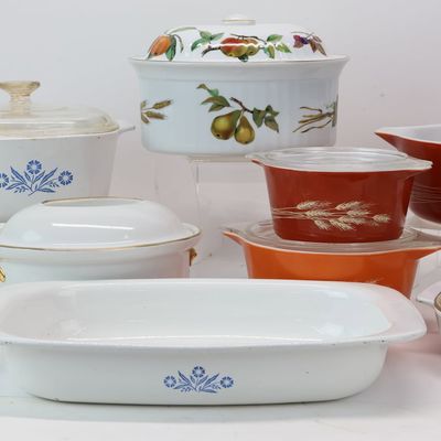 Sale Photo Thumbnail #239: Group of Three Pyrex Autumn Harvest Mixing Bowls