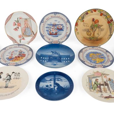 Sale Photo Thumbnail #180: Group of Porcelain Plates