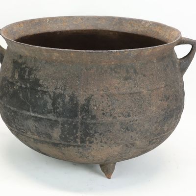 Sale Photo Thumbnail #159: Antique Cast Iron 10 Gallon Cauldron