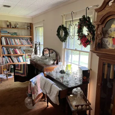 Sale Photo Thumbnail #28