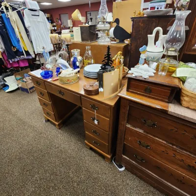 Sale Photo Thumbnail #48