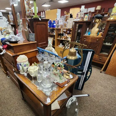 Sale Photo Thumbnail #43